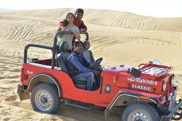 Jeep-Safari at rajputana desert camp