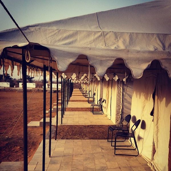 Camps lobby